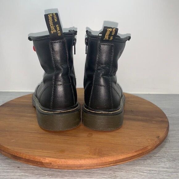 Dr Doc Martens Delaney Youth Size 3 Kids Black Leather Ankle Side Zipper Boots - Picture 5 of 10